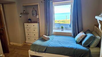 Casa de campo | 2 dormitorios, decoración individual, mobiliario individual