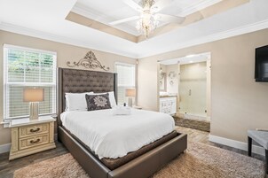 3 habitaciones y decoración personalizada 