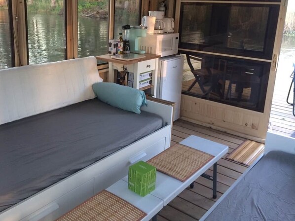 Wifi y ropa de cama