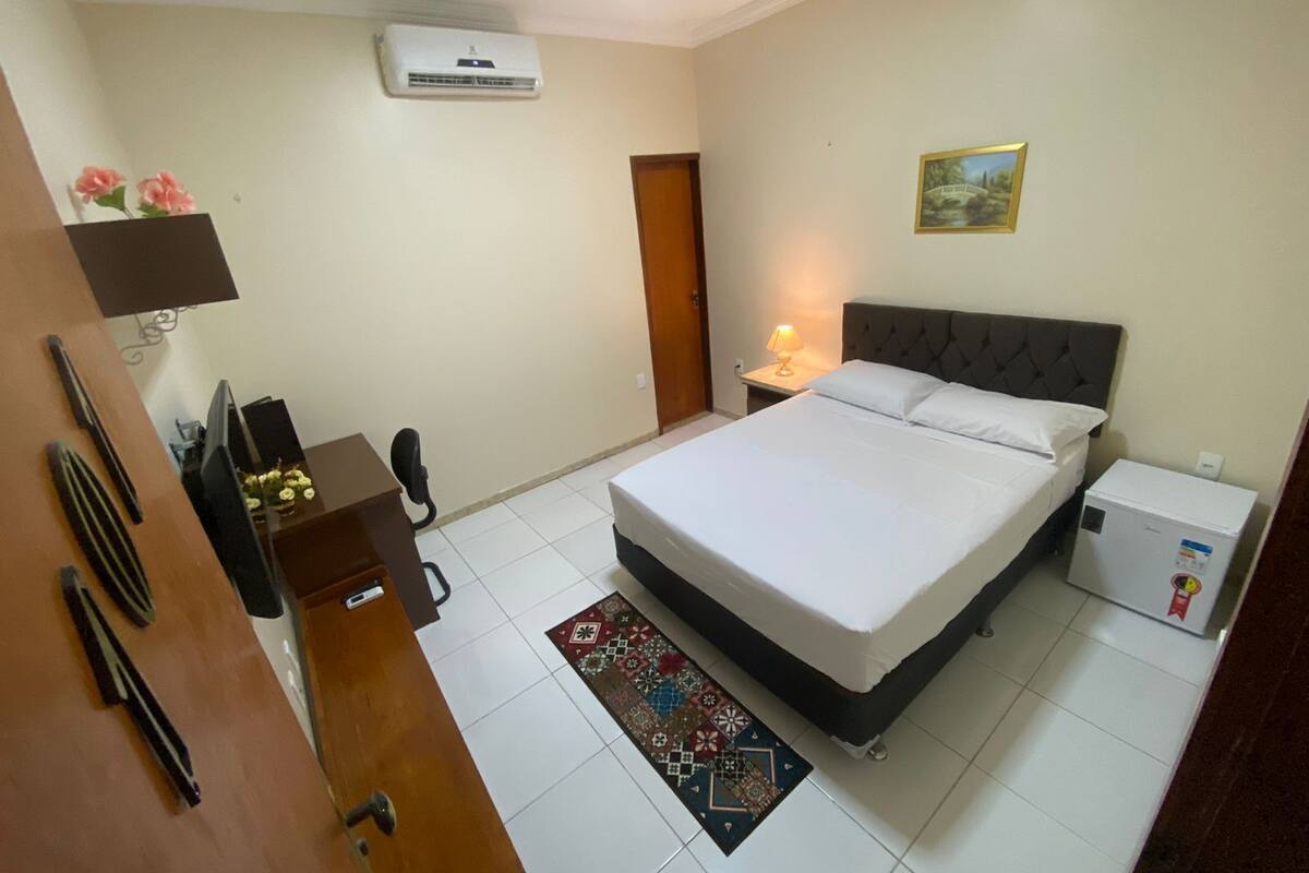 Blackout curtains, free WiFi, bed sheets