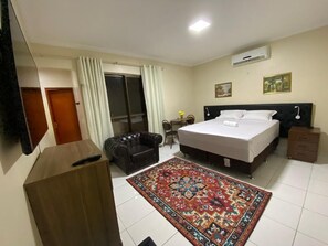 Suite Presidencial com Vista 201 | Cortinas blackout, wifi gratis y ropa de cama 