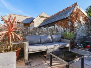 Property grounds - Carminow Barn (Bodmin)
