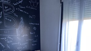 3 bedrooms, iron/ironing board, free WiFi - Maison Récente Avec Piscine (Bonnetan)