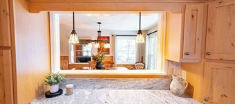 Secluded Northwoods getaway on beautiful Lake Nokomis