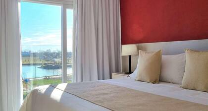 Days Inn By Wyndham Dolores Hotel Termal