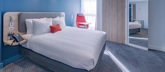 Holiday Inn Express Fleet