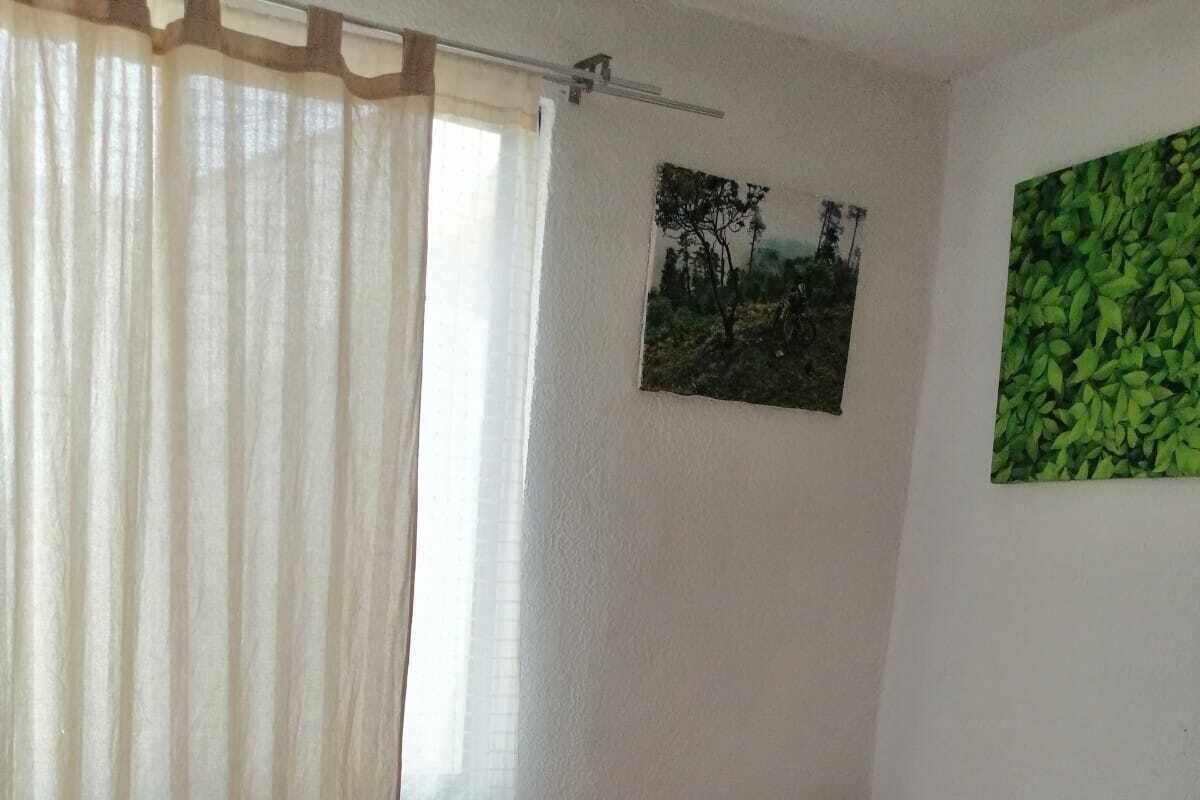 Basic Double Room | WiFi (free), bed sheets