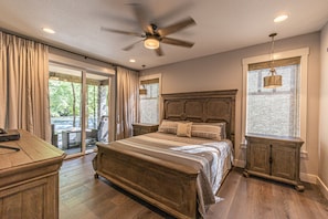 3 habitaciones, escritorio, wifi y ropa de cama