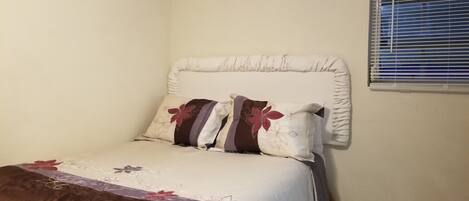 1 Schlafzimmer, WLAN, Bettwäsche