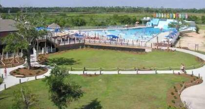 Monthly Rates, Relocation, Golf, Pools