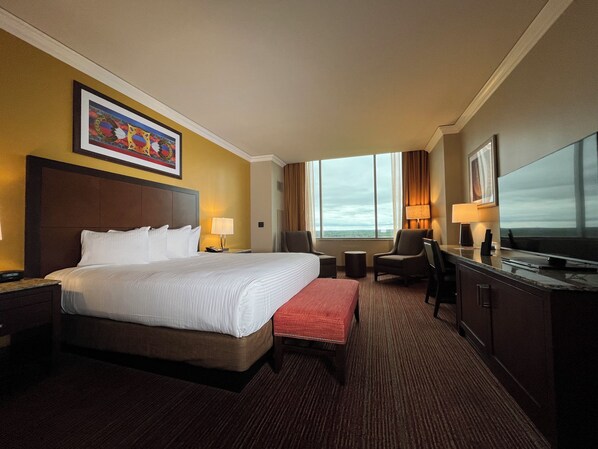 Standard-huone, 1 suuri parisänky | Työpöytä, ilmainen Wi-Fi, vuodevaatteet