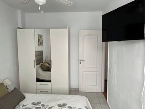 3 habitaciones, escritorio y wifi 
