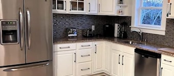 Lovely two bedroom apartment with indoor fireplace