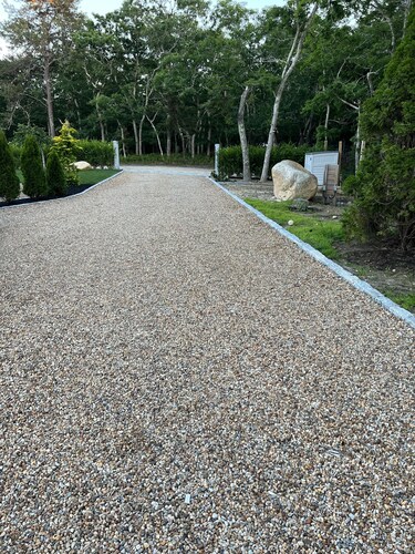 Lovely two bedroom apartment with indoor fireplace