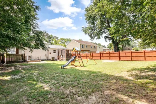 Spacious back yard