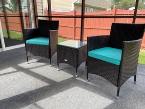 المنطقة المحيطة بالمنشأة