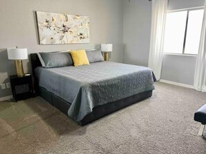 3 bedrooms, iron/ironing board, free WiFi, bed sheets
