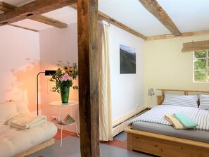 Departamento romántico, baño privado | Interior