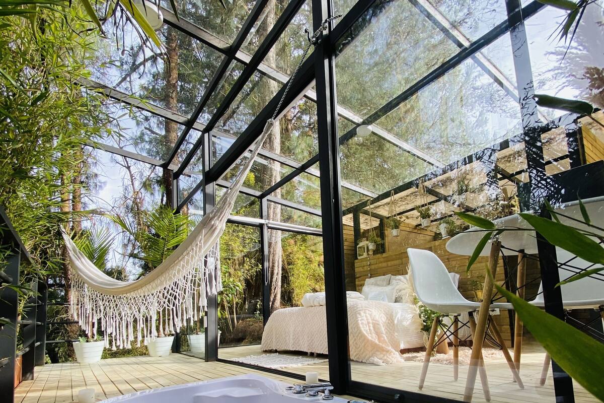 Exclusive Cabin | 1 bedroom, premium bedding, down duvets, individually decorated