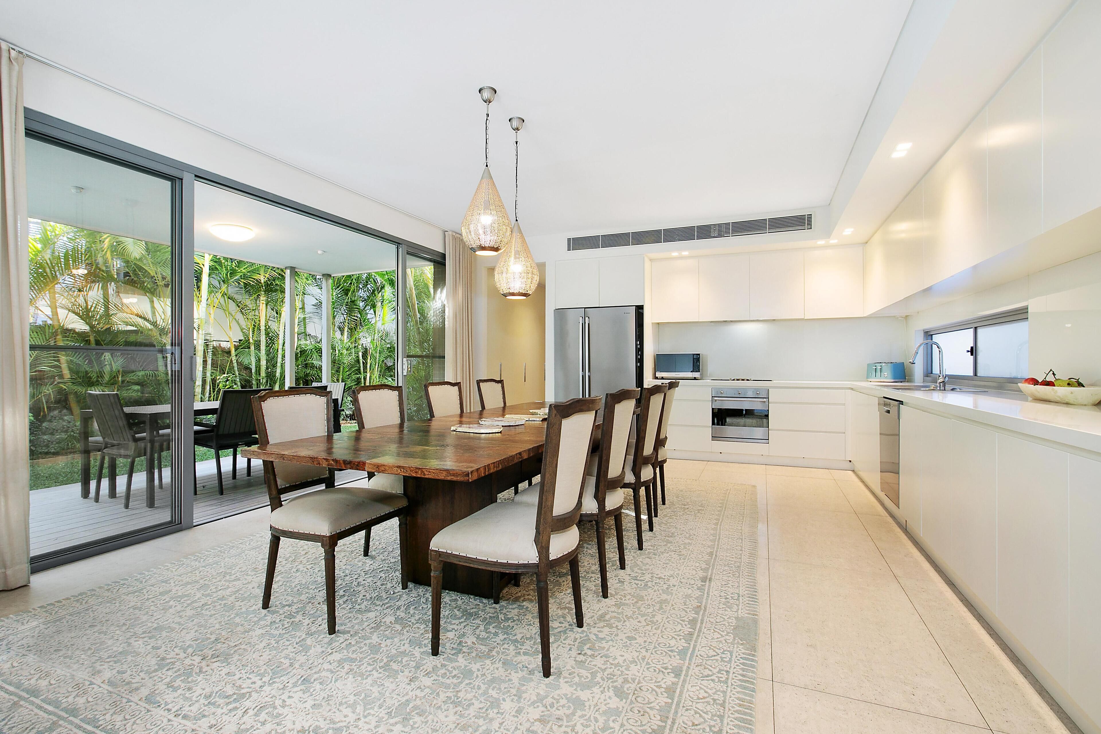 Bondi Tropical Oasis- hosted by : L'Abode Accommodation