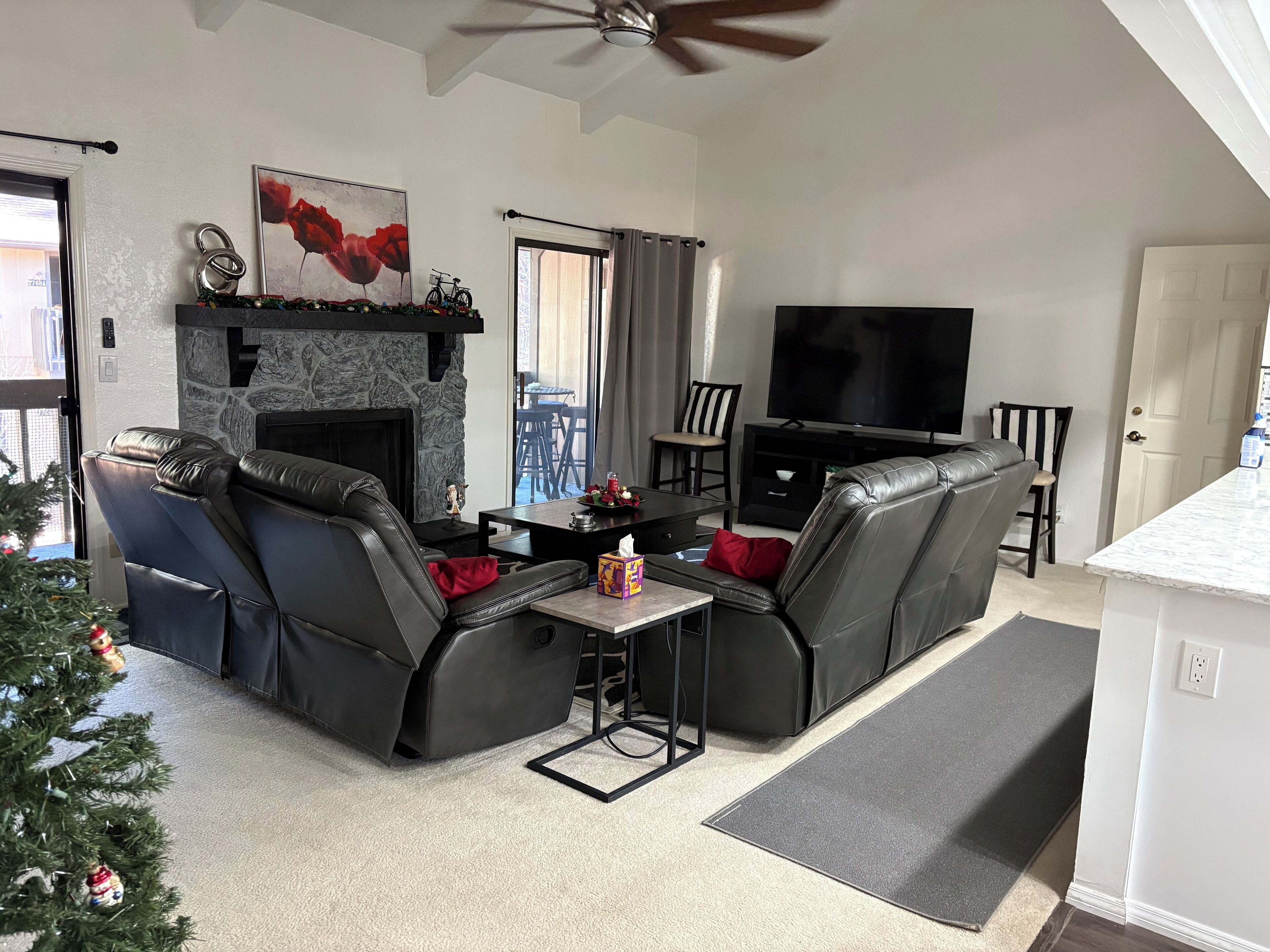 TV connectée, cheminée