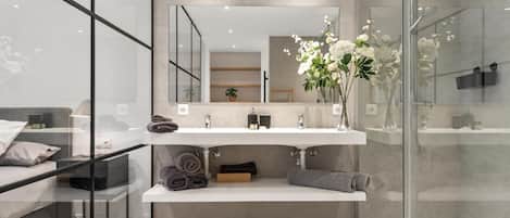 Hair dryer, towels