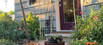 Hillcrest Nest