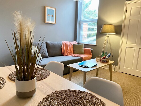 Appartement, salle de bain privée (Trevor Terrace) | Bar-salon