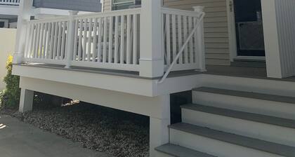 New to VRBO and 4 Houses from the Beach!