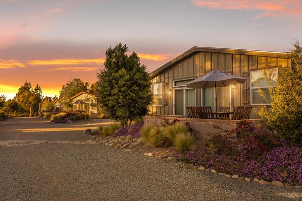 Exterior - Ranch House Interior - 4 bedroom, 4 bath home on-site of Galway Downs (Temecula)