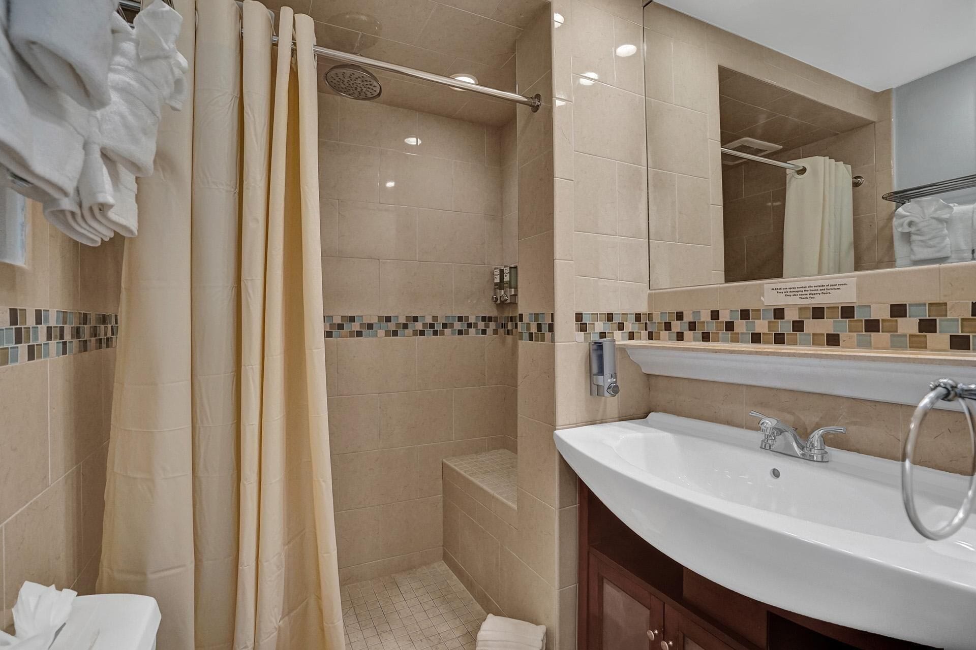 Foto - The Grand Resort and Spa & Worthington All Male