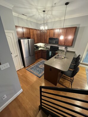 Fridge, microwave, oven, stovetop - Downtown Charmer (Greensboro)