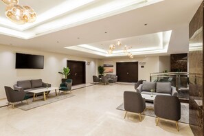 Lobby - Best Western Plus Al Qurayyat City Center (Gurayat)