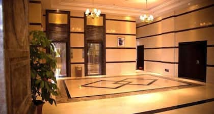 Golden Begonia Donggang Hotel Lincang