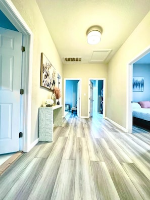 6 soverom, strykejern/-brett, reiseseng for barn og wi-fi