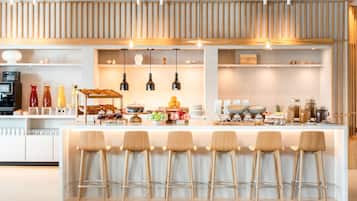 Daily buffet breakfast for a fee