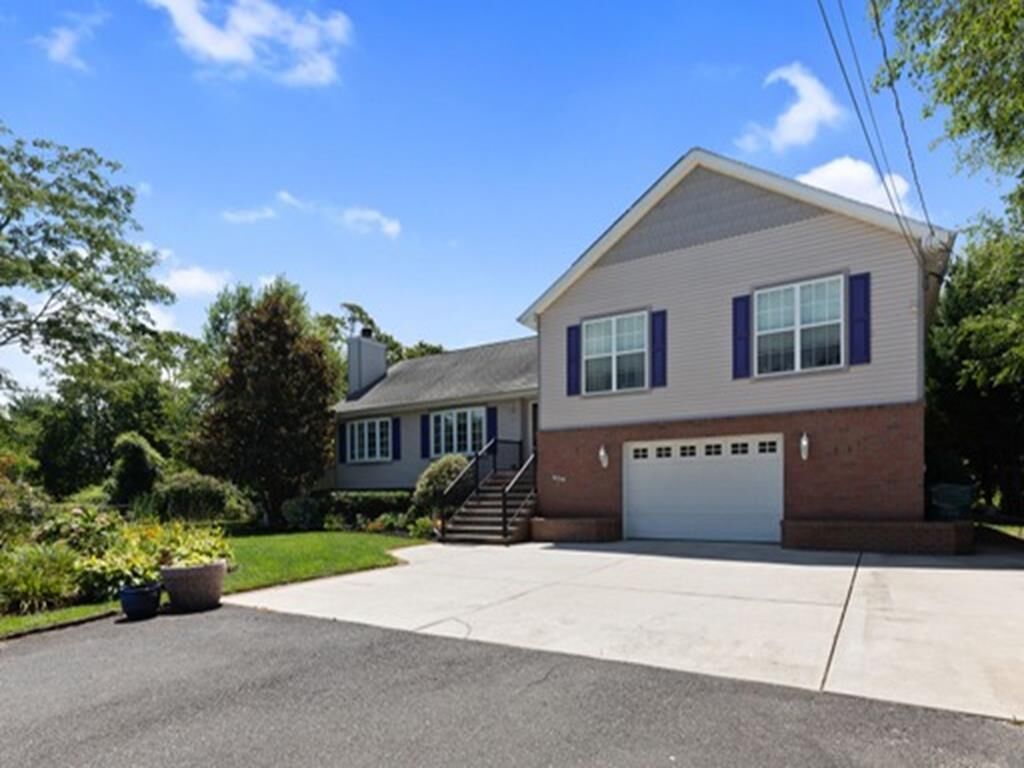 Pool Property in West Cape May - Sleeps 6 Guests