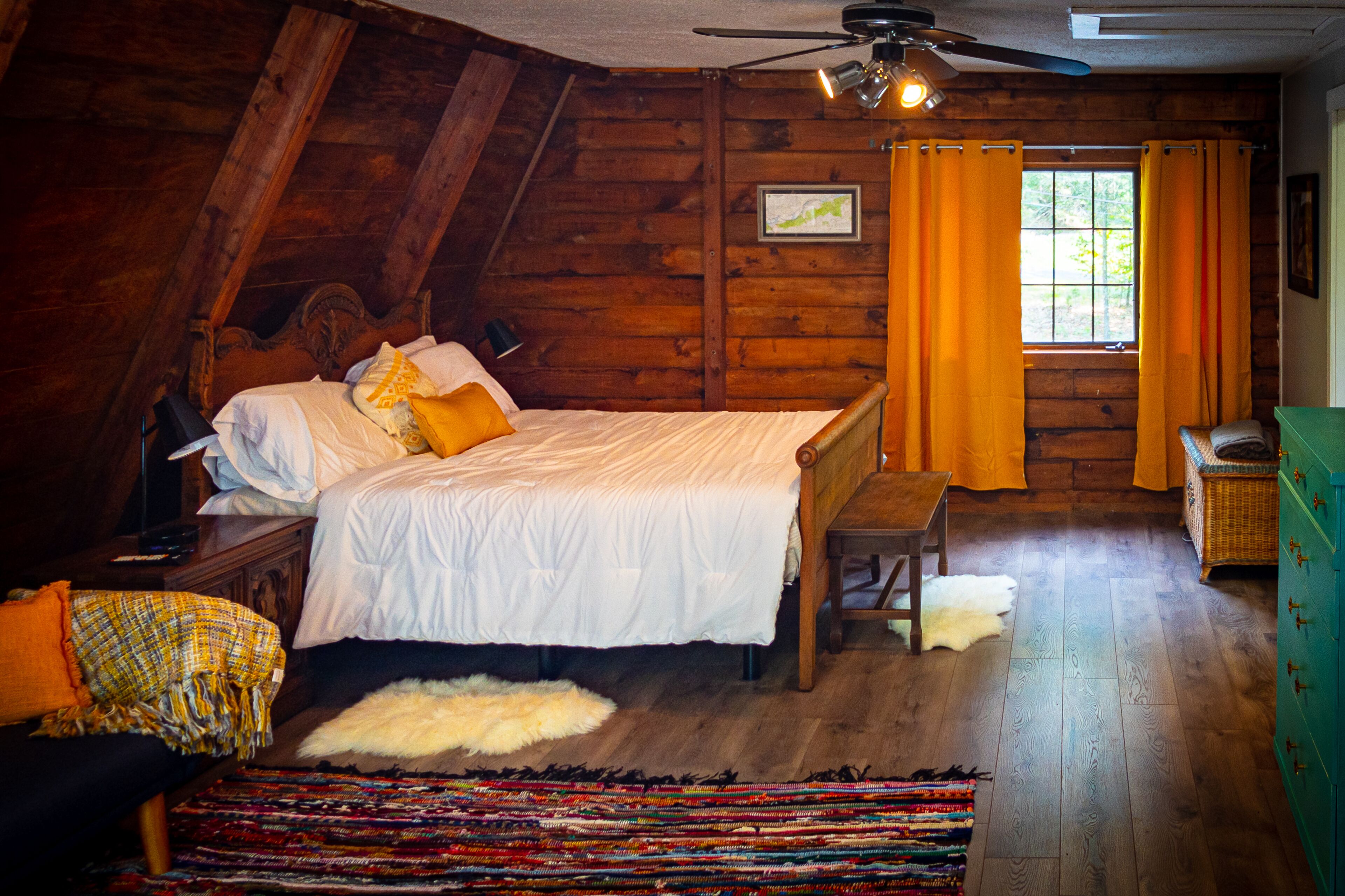 1 bedroom, free WiFi, bed sheets