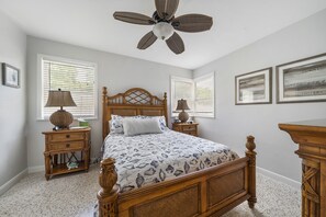 2 bedrooms, desk, iron/ironing board, free WiFi