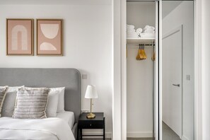 1 chambre, fer et planche à repasser, Wi-Fi, draps fournis