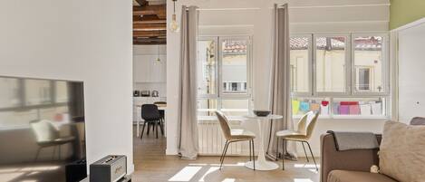 Televisión, estéreo