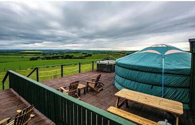 Orange Yurt with Hot Tub- Sleeps 4, Parking & Pets