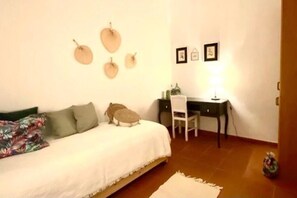 5 chambres, Wi-Fi, draps fournis