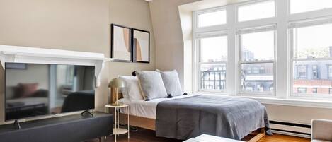 Fer et planche Ă repasser, Wi-Fi, literie fournie