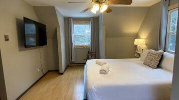 5 bedrooms, desk, iron/ironing board, free WiFi