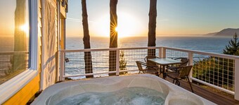 Breathtaking Oceanview! by OceanviewHotTubs Monthly Minimum