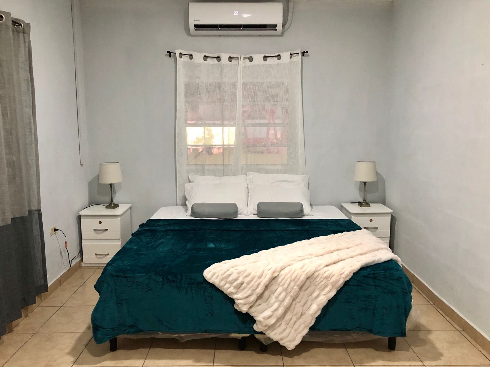 4 間睡房、熨斗/熨衫板、免費 Wi-Fi、床單