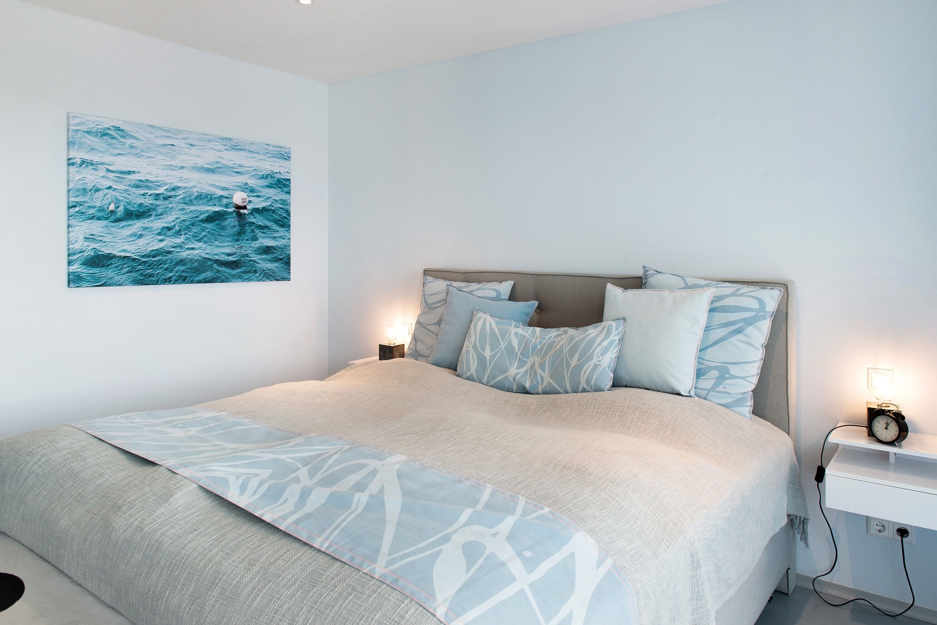 1 slaapkamer, een strijkplank/strijkijzer, gratis wifi, beddengoed