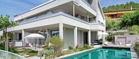 Una piscina climatizada