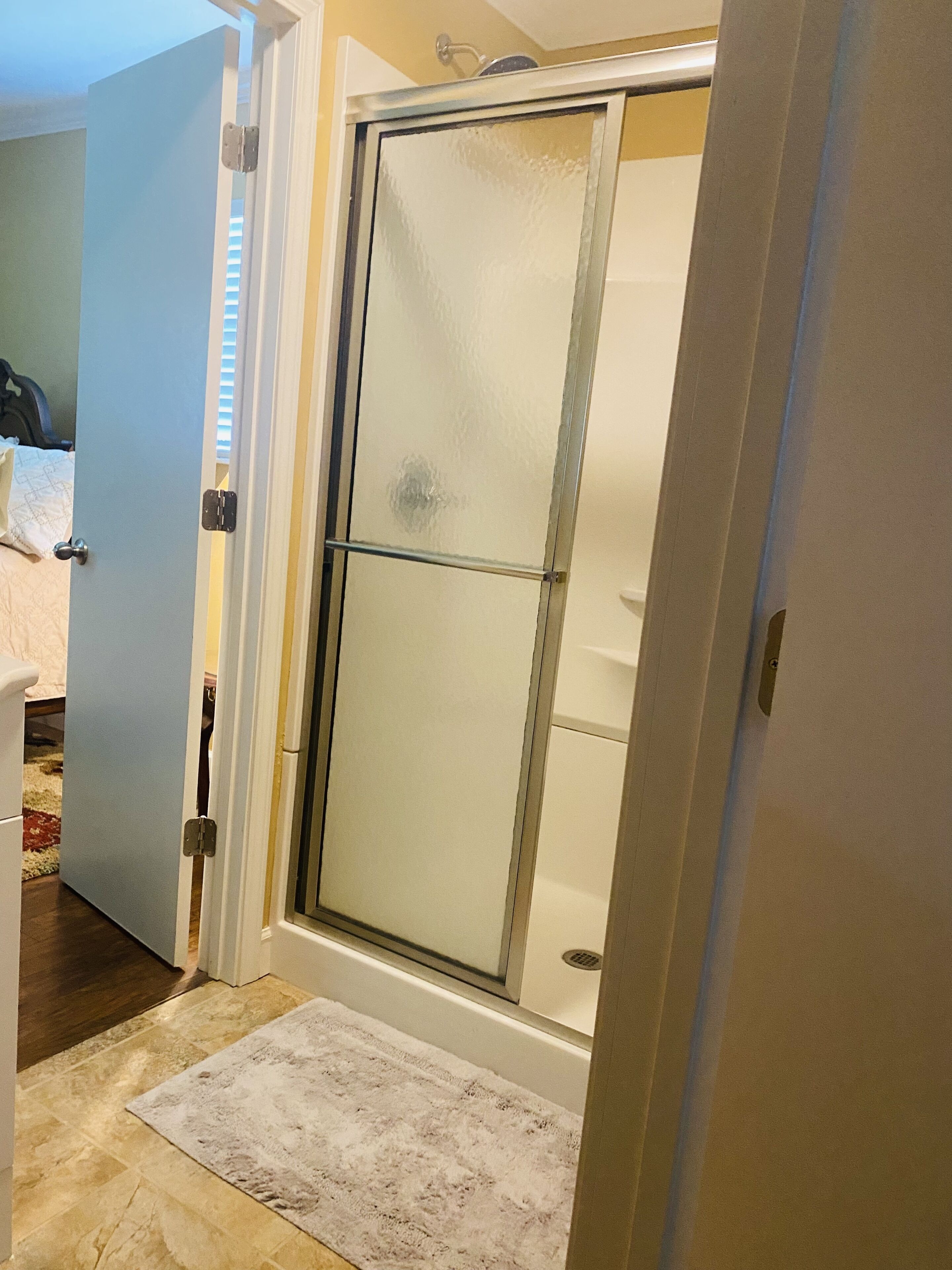 3 dormitoris, wifi gratuïta i roba de llit 